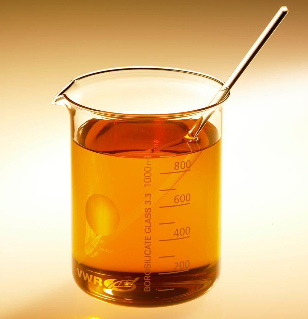 Aceite de motor: ¿mineral, de tecnología sintética o completamente sintético?